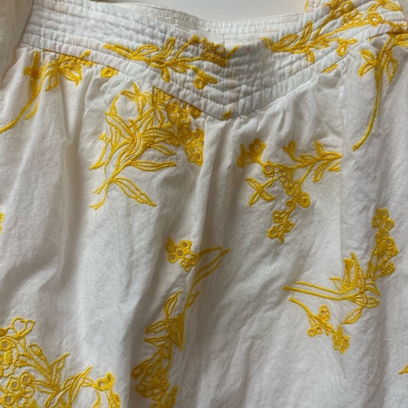 A Loves A White‎ and Yellow Top size XS - Picture 3 of 5